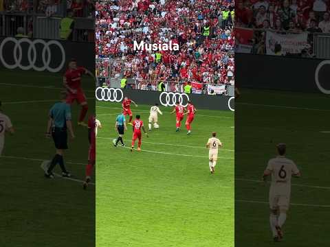 Musiala🤯#jamalmusiala #musiala #skills #viral #fy #fyp ##dribbling #wow #goal #bundesliga #fcbayern