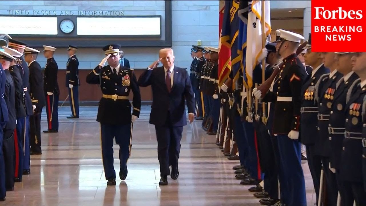 BREAKING NEWS: Donald Trump Participates In First Honors Ceremony At The US Capitol