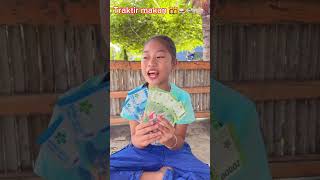 Download lagu Thr ina at least #ngeshortsdulu #sambilancuan #shortvideo mp3