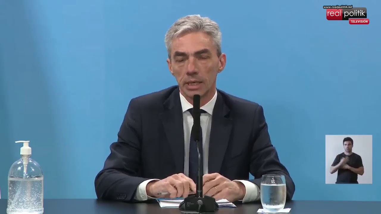 Mario Meoni anunció la suspensión de colectivos de larga distancia y trenes a partir del viernes