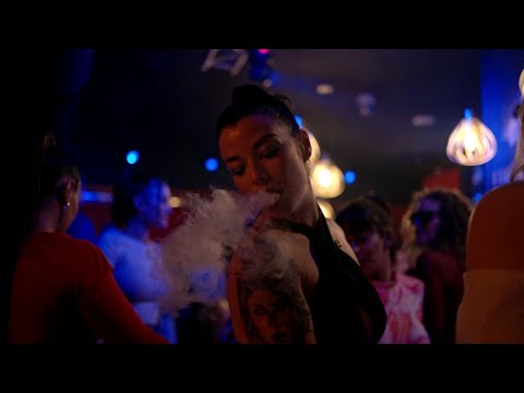 Moyel - No se Siente Sola (Video Oficial)