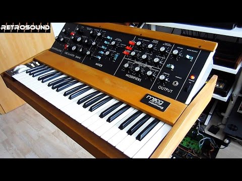 Moog Minimoog Model D Bob Moog Tribute Edition - Synthesizer image 11