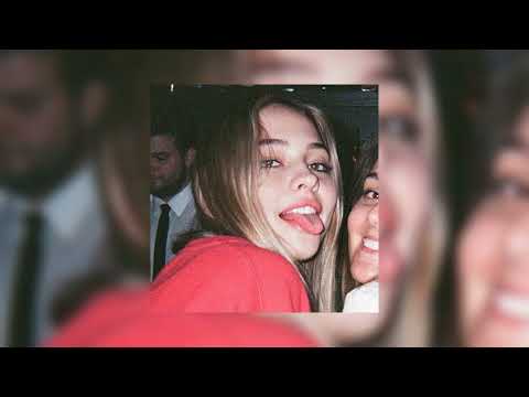 𝙈𝙤𝙩𝙝 𝙩𝙤 𝙖 𝙛𝙡𝙖𝙢𝙚 𝙭 𝘼𝙛𝙩𝙚𝙧 𝙝𝙤𝙪𝙧𝙨 (𝙎𝙥𝙚𝙙 𝙪𝙥)