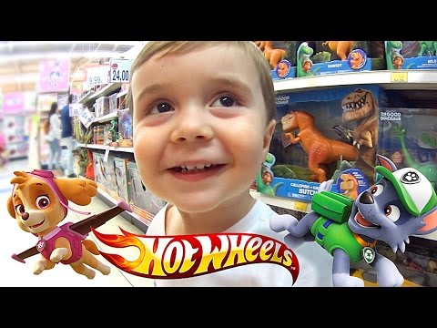 Brinquedos da Patrulha Canina e Hot Wheels na Loja de Brinquedos Toys R Us Video