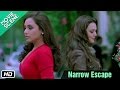 Narrow Escape Movie Scene Kabhi Alvida Naa Kehna Shahrukh Rani Preity