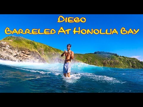 DIEGO BARRELED AT HONOLUA BAY: JANUARY 11, 2018