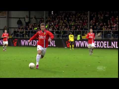 60 jaar Eredivisie: Invaller Marcus Pedersen scoort twee keer