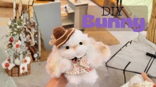 FuzzyTwist Easy pipe cleaner craft, cute rabbit bunny made out of cleaner pipes  #pipecleanerart