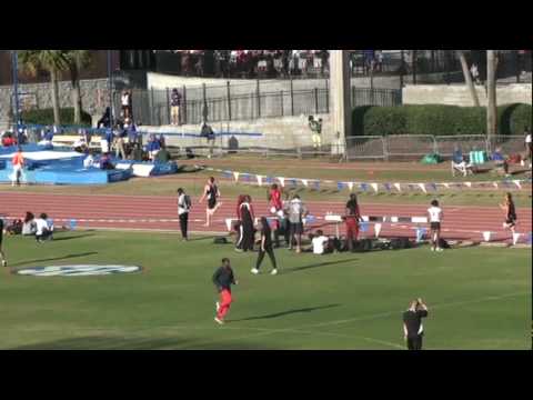 Boys - 4x400m Heat 2 - 2010 Florida Relays.MPG