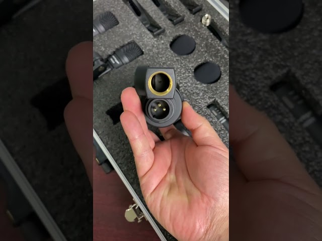 Vídeo relacionado con Behringer BC1200 Juego De Micrófono Profesional De 7 Piezas Para Batería Para Usos En Estudio Y En Directo