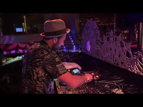 Robbie Akbal playing Fanaya feat. Ay Sarita at WooMoon Ibiza 2019