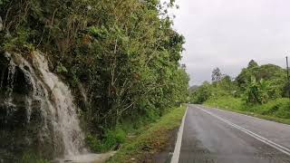 preview picture of video 'Jln tabadu #serian sarawak #Malaysia #waterfall ❤️❤️❤️'