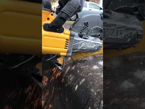 Dewalt DCS690 vs cast iron tub, round 2