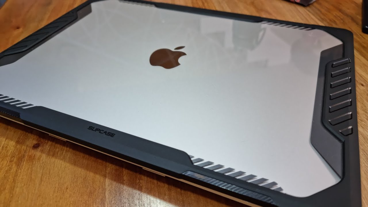 Unboxing: Supcase Macbook Pro 16