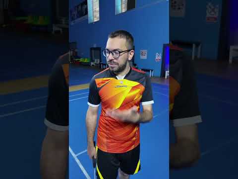 Quand ton adversaire ne veut rien savoir au badminton