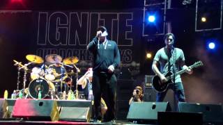 Ignite - Slowdown (Live) / FEZEN Festival 2014
