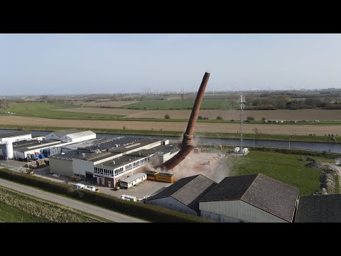 De schoorsteen van Arnemuiden opgeblazen - Zeelandia Garnalen