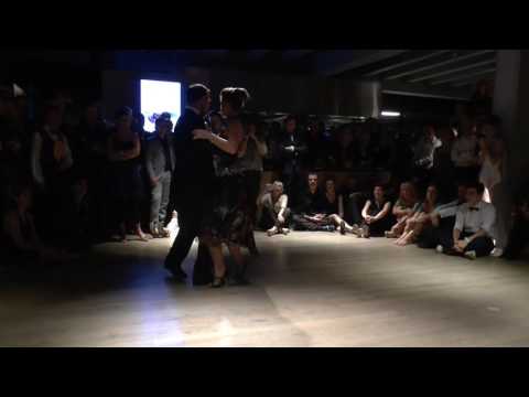  Fabian Peralta  and  Josefina Bermudez Avila  are  dancing  to  "  Meta Fierro  "  by  Juan D'Arienzo  at  Gent Tango Festival  in  2017