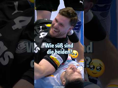Ganz fairer Kampf um den Gruppensieg | Handball-EM | Sportschau #shorts