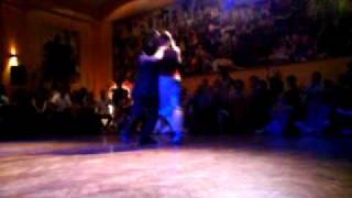 Video thumbnail for Andrea Missé y Javier Rodriguez bailan "Café Dominguez"