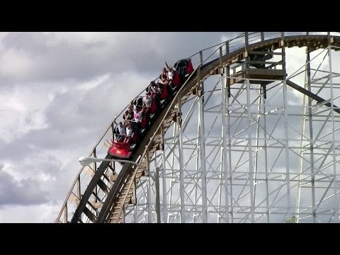 Off-ride footage of a White Lightning train