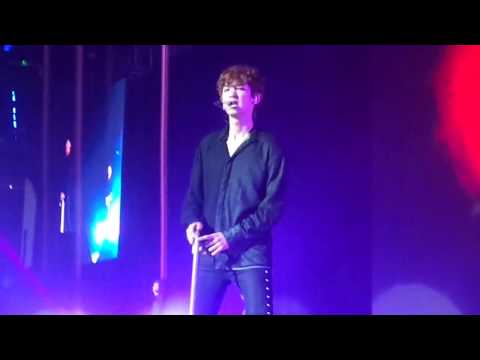 EXO'rDIUM In Mexico - ARTIFICIAL LOVE Chanyeol / Minseok focus 170427