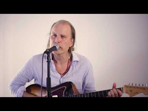 Christian Kjellvander - About Love And Loving Again (solo live performance)