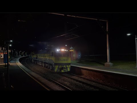 Freight Trains On The South Coast Line After Dark (Last PN Goonumbla Ore Leaves Port Kembla as 9833)
