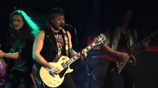 Wake Me Up (Official Music Video)