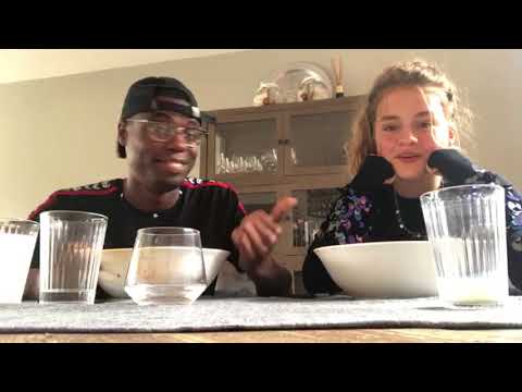 vlog#8 Wieke&DS mond verbrand door Spicy Noodle-Challenge???