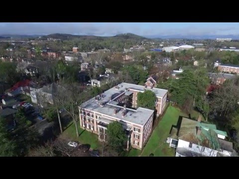 Preston Court Apartments: Steps from UVa