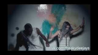 Selena Gomez - Hit The Lights (Freaky DJs vs Sunny Light Bootleg Remix)