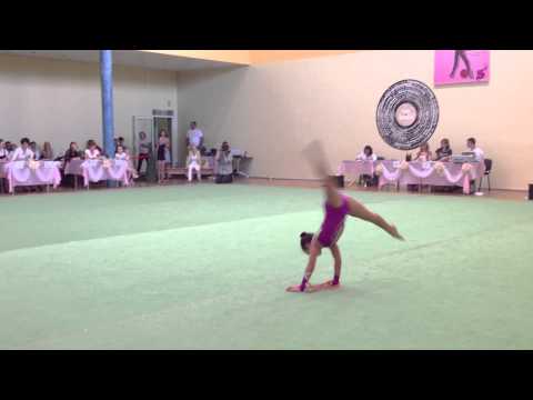 Амина Арутюнян - скакалка