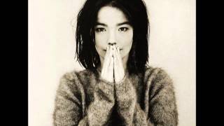 Björk - Crying