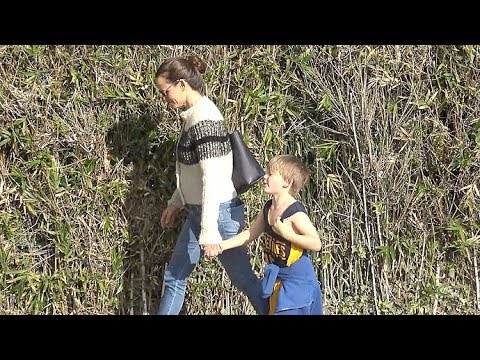 download lagu mp3 mp4 Jennifer Garner Samuel Affleck, download lagu Jennifer Garner Samuel Affleck gratis, unduh video klip Jennifer Garner Samuel Affleck