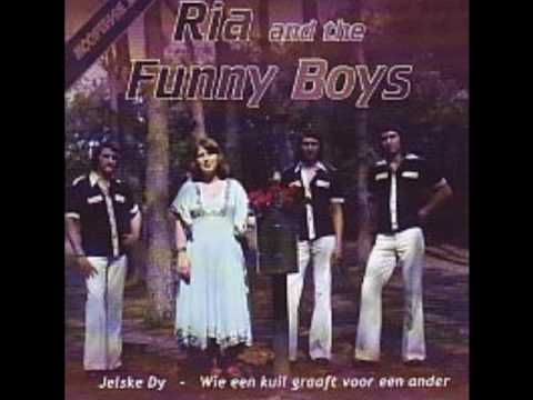 Ria and the Funny Boys - Jelske Dy