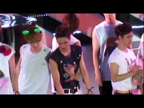 120818 SM Town concert Kai cam