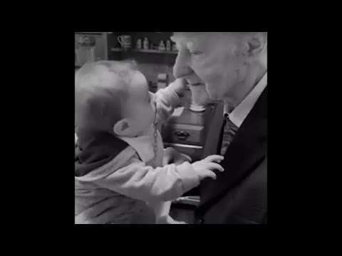 Addio a Carlo Mazzone, l'ultimo video postato sui social: un bacio al nipote