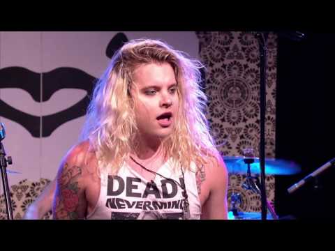 Santa Cruz: Aiming High - Breaking Band on AXS TV