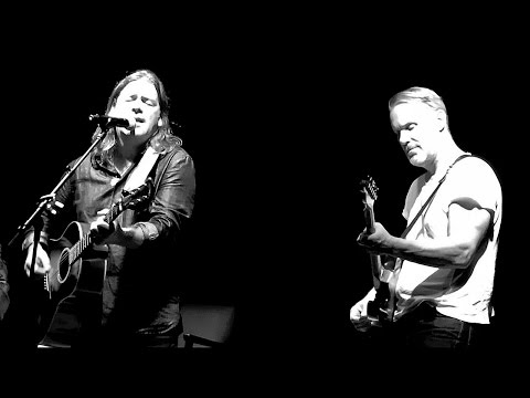 Falling Down Blue, Alan Doyle & Colin Cripps, Redstone Winery, Beamsville Ontario