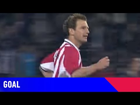 Goal No.1 • Arnold Bruggink • PSV - AZ (03-05-2003)