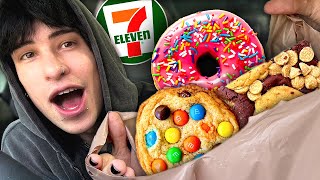 Download lagu Trying 7-Eleven's Bakery! mp3 Download lagu Trying 7-Eleven's Bakery! mp3