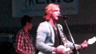 Craig Wayne Boyd  "I walk the Line (Cover) r"  Morristown tn party in the park July 4th 2015