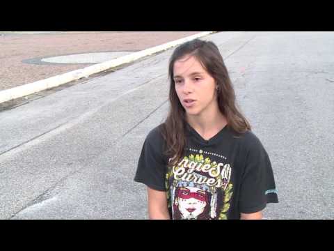 Universidade Já - Alunas Skatistas