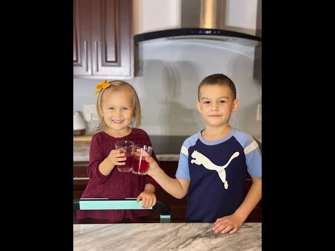 Ukrainian style fruit juice. Easy to make Kompot. (Food with Vincent)