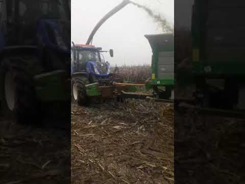 Agronic Multibaler 1220 med kemper