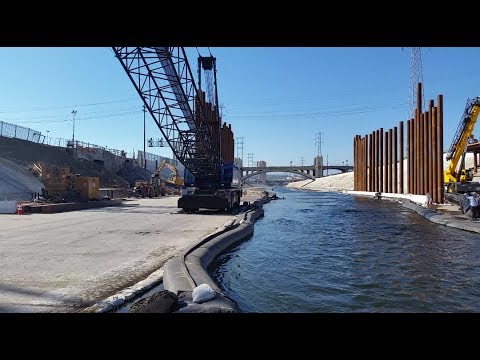 Construction of the New Sixth Street Bridge, Los Angeles River