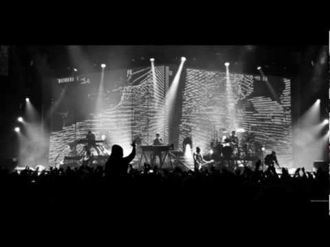 Mike Shinoda & Joe Trapanese feat. Chino of Crosses - Razors Out