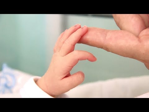 "Seni çok seviyorum anne, Anneler Günün kutlu olsun."