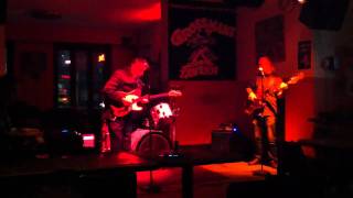 Jeff vidov on keys--Ernest lee live Grossmans bar in toronto. Blues j
